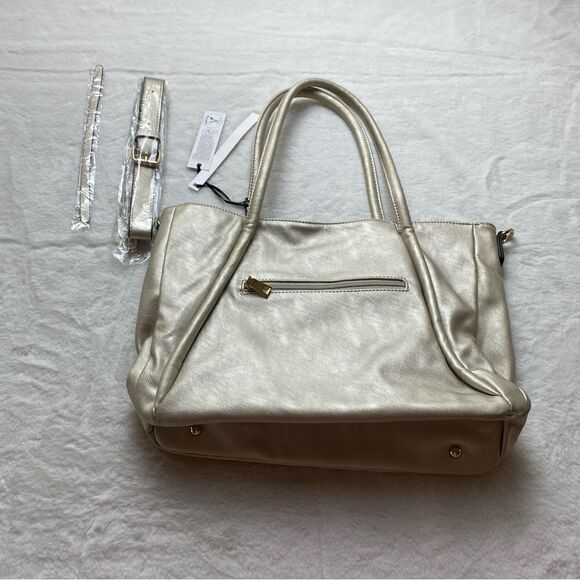 La Terre New With Tags Metallic Pale Gold Purse - Picture 2 of 13